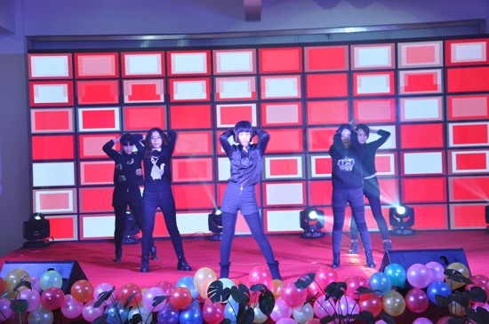 “跨越夢想•躍迪啟航” 同唱和諧新樂章--躍迪集團(tuán)2014年會圓滿成功