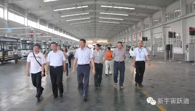 電動(dòng)汽車,電動(dòng)轎車