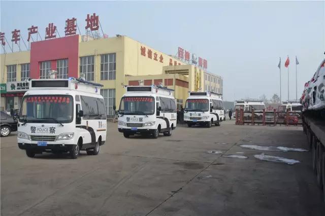 30臺(tái)躍迪燃油移動(dòng)警務(wù)室批量發(fā)往河北石家莊交管局——霧霾鎖城，躍迪24小時(shí)全天候執(zhí)勤