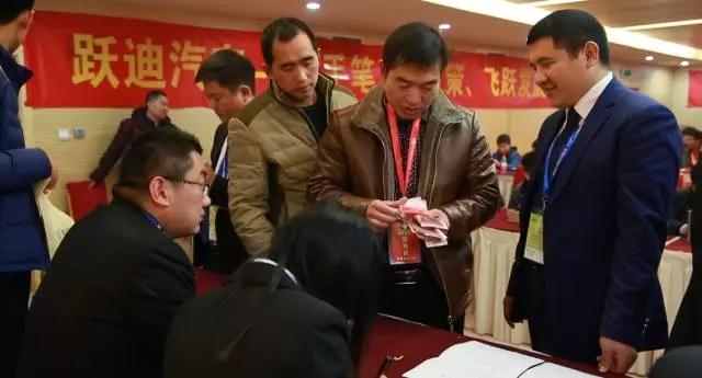 躍迪智能家族集結(jié)亮相鄭州展，萬人見證，共贏未來