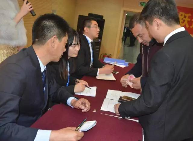 躍迪智能家族集結(jié)亮相鄭州展，萬人見證，共贏未來