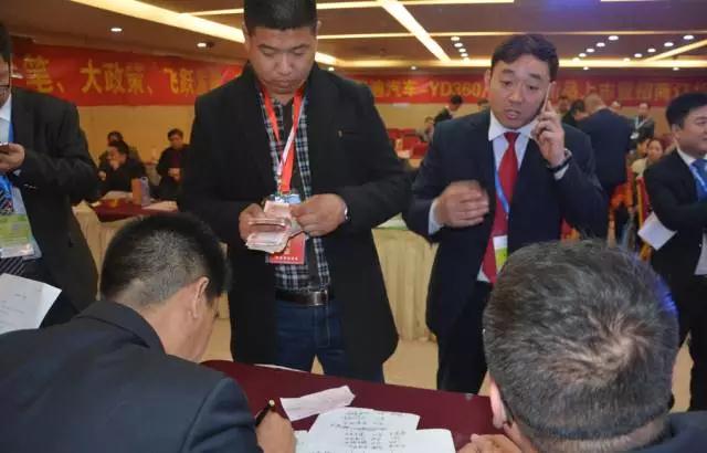 躍迪智能家族集結(jié)亮相鄭州展，萬人見證，共贏未來