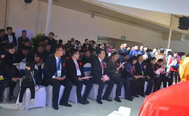 躍迪智能家族集結(jié)亮相鄭州展，萬人見證，共贏未來