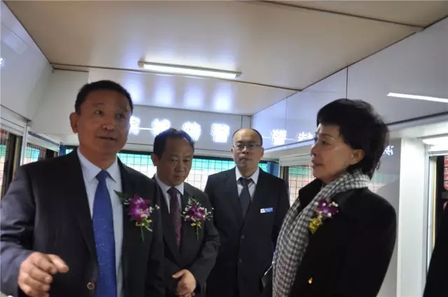 石家莊新能源汽車產(chǎn)業(yè)基地暨躍迪電動汽車生產(chǎn)基地投產(chǎn)儀式盛大舉行