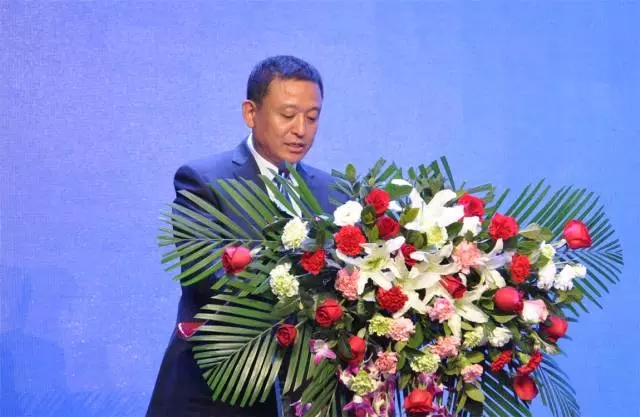 石家莊新能源汽車產(chǎn)業(yè)基地暨躍迪電動汽車生產(chǎn)基地投產(chǎn)儀式盛大舉行