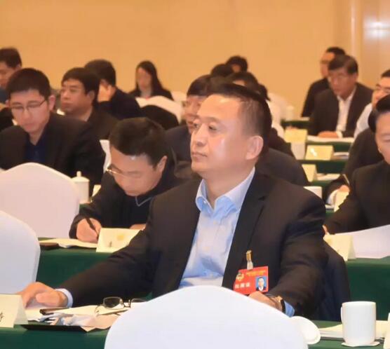 躍迪集團董事長出席河北省政協(xié)十二屆六次常委會第一次全體會議