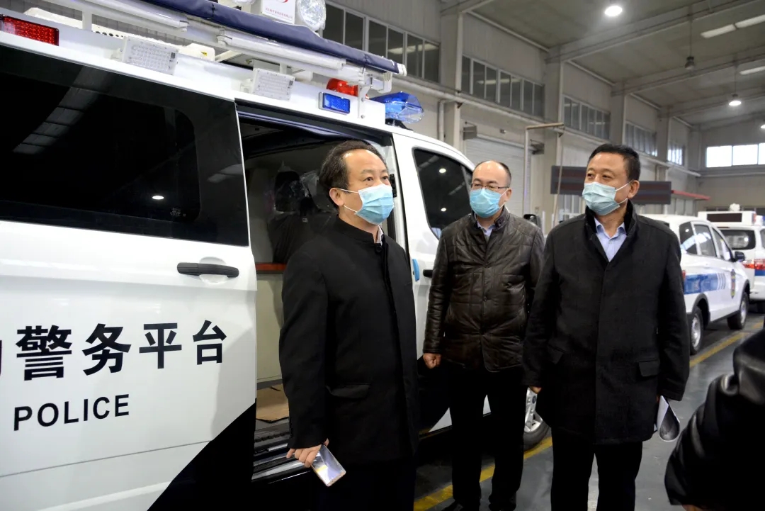 河北省工信廳廳長(zhǎng)龔曉峰蒞臨躍迪集團(tuán)考察防疫工作站生產(chǎn)情況