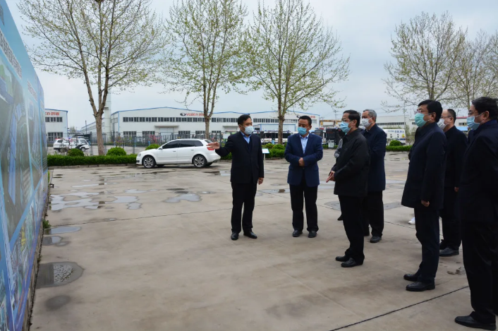 河北省政協(xié)主席葉冬松蒞臨躍迪集團調(diào)研:統(tǒng)籌抓好疫情防控和復(fù)工復(fù)產(chǎn)工作