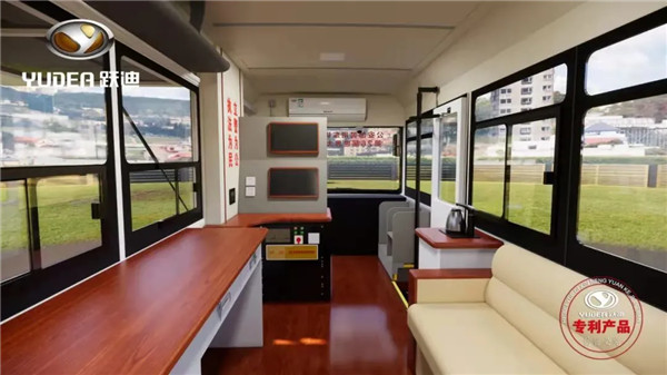 北京采購的移動(dòng)警務(wù)室正式上崗執(zhí)勤