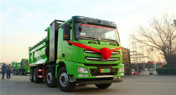 住在石家莊.企業(yè)建在石家莊.更要熱愛石家莊.為石家莊建設(shè)發(fā)展作貢獻(xiàn)—躍迪集團董事長呂洪濤