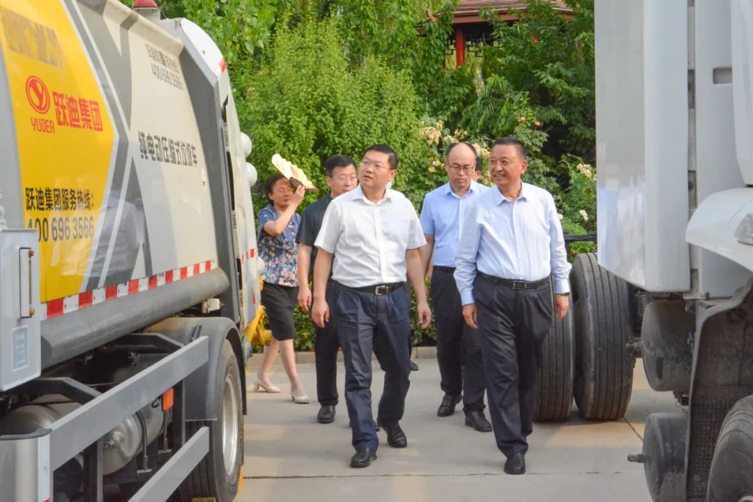 元氏縣委副書記、縣長曹鉑一行蒞臨躍迪集團(tuán)考察調(diào)研