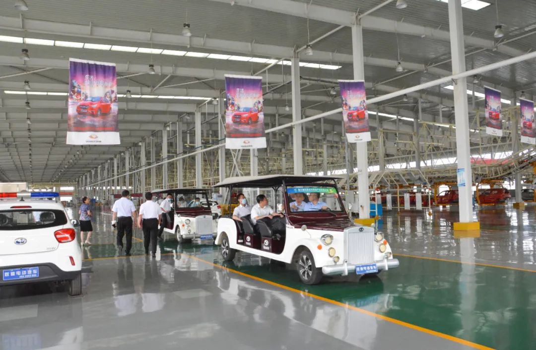 元氏縣委副書記、縣長曹鉑一行蒞臨躍迪集團(tuán)考察調(diào)研