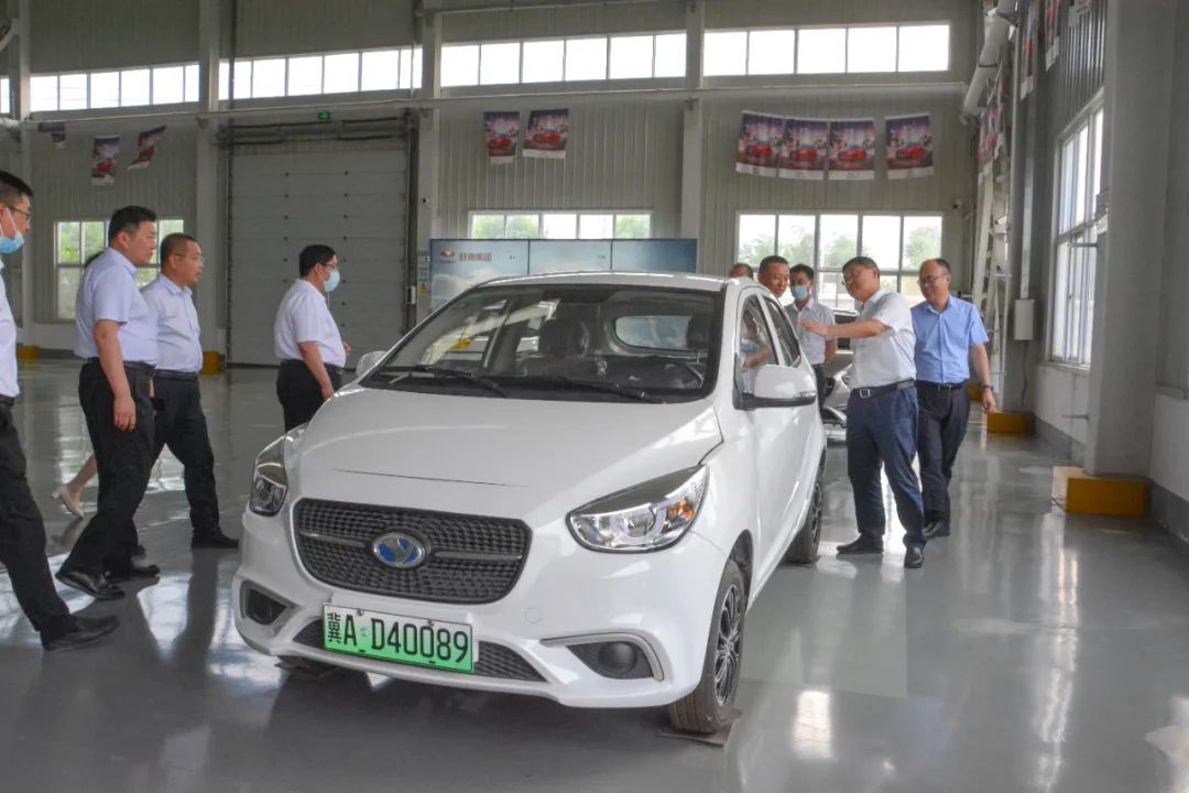 元氏縣委副書記、縣長曹鉑一行蒞臨躍迪集團(tuán)考察調(diào)研