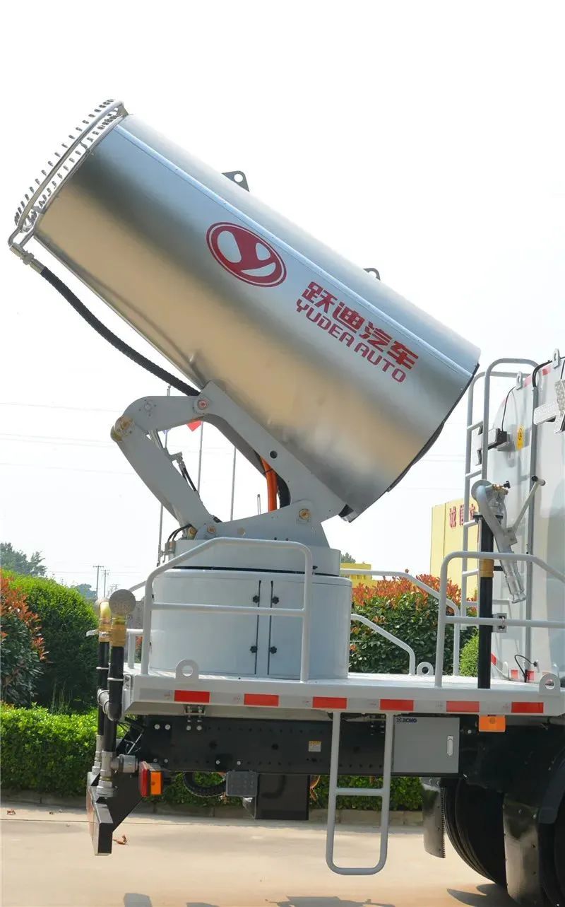 躍迪集團新能源多功能抑塵車——低碳環(huán)保、降溫除塵